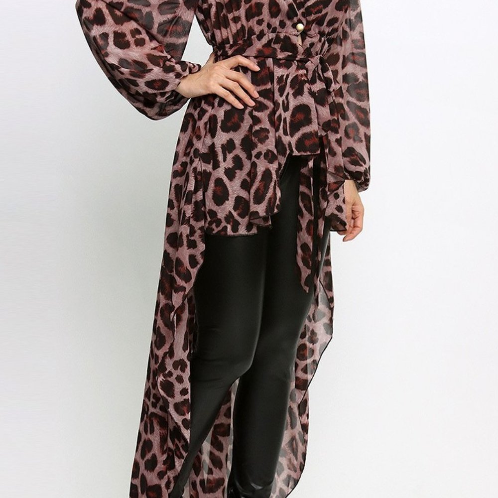 High-Low Leopard - Picture 2 of 4